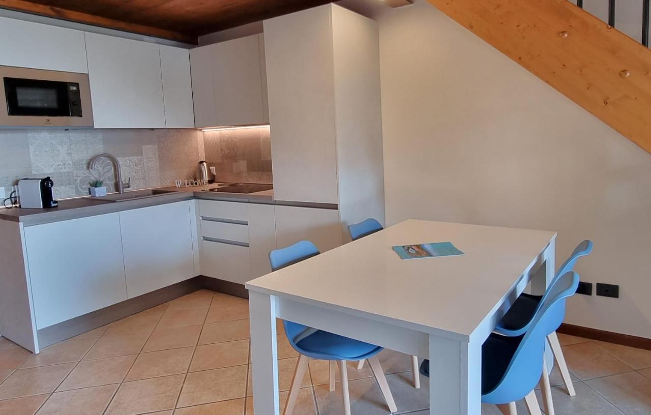 Dolce Blu Sirmione Apartment Rivoltella del Garda Exterior foto