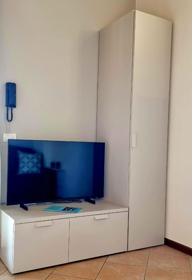 Dolce Blu Sirmione Apartment Rivoltella del Garda Exterior foto