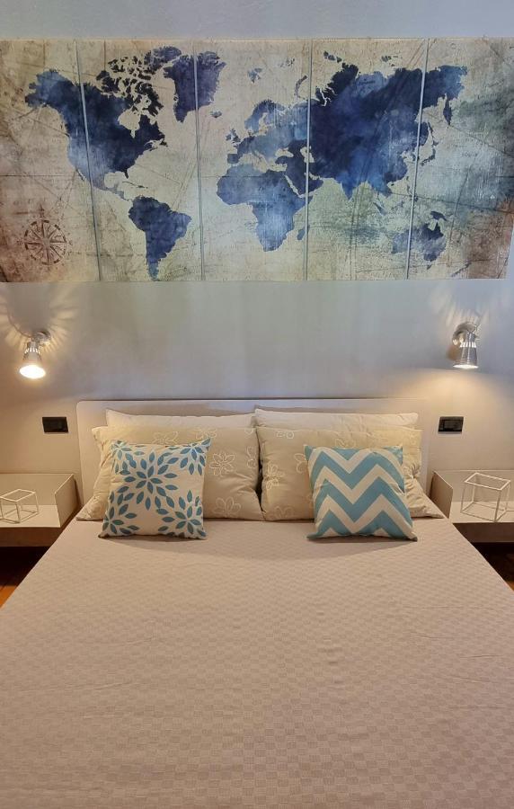 Dolce Blu Sirmione Apartment Rivoltella del Garda Exterior foto
