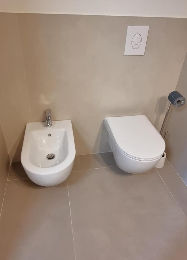 Dolce Blu Sirmione Apartment Rivoltella del Garda Exterior foto