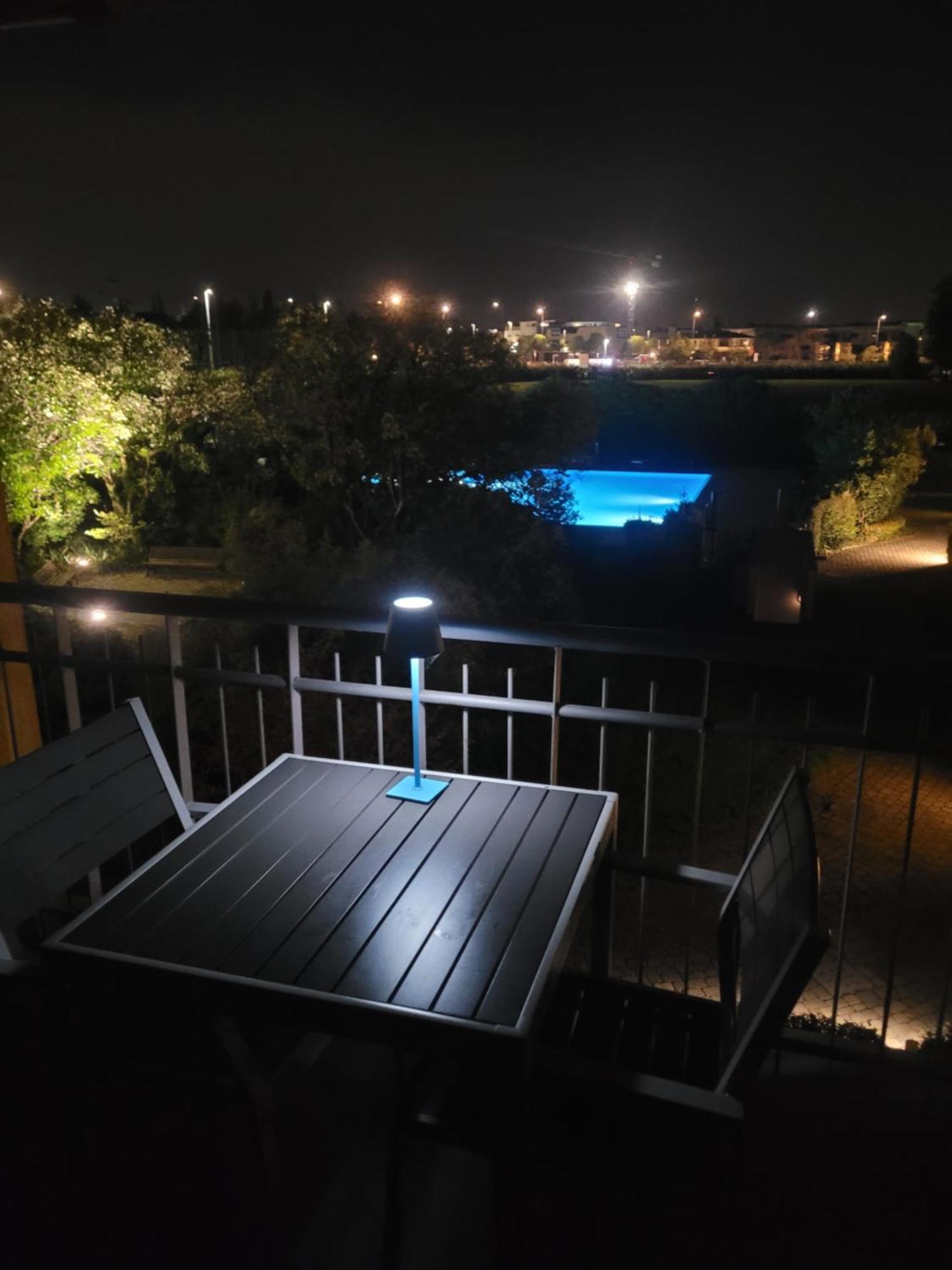 Dolce Blu Sirmione Apartment Rivoltella del Garda Exterior foto